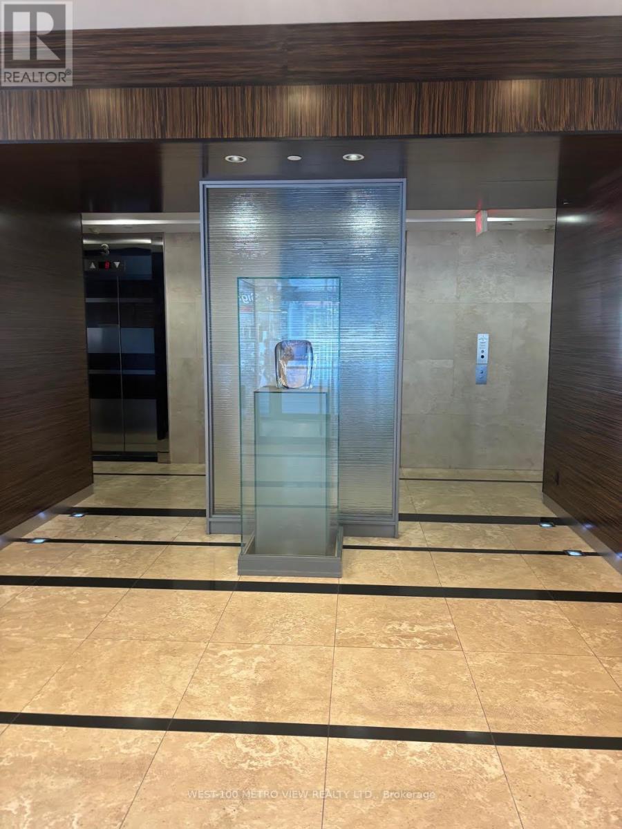 3001 - 37 Grosvenor Street, Toronto, Ontario  M4Y 3G5 - Photo 6 - C12404023