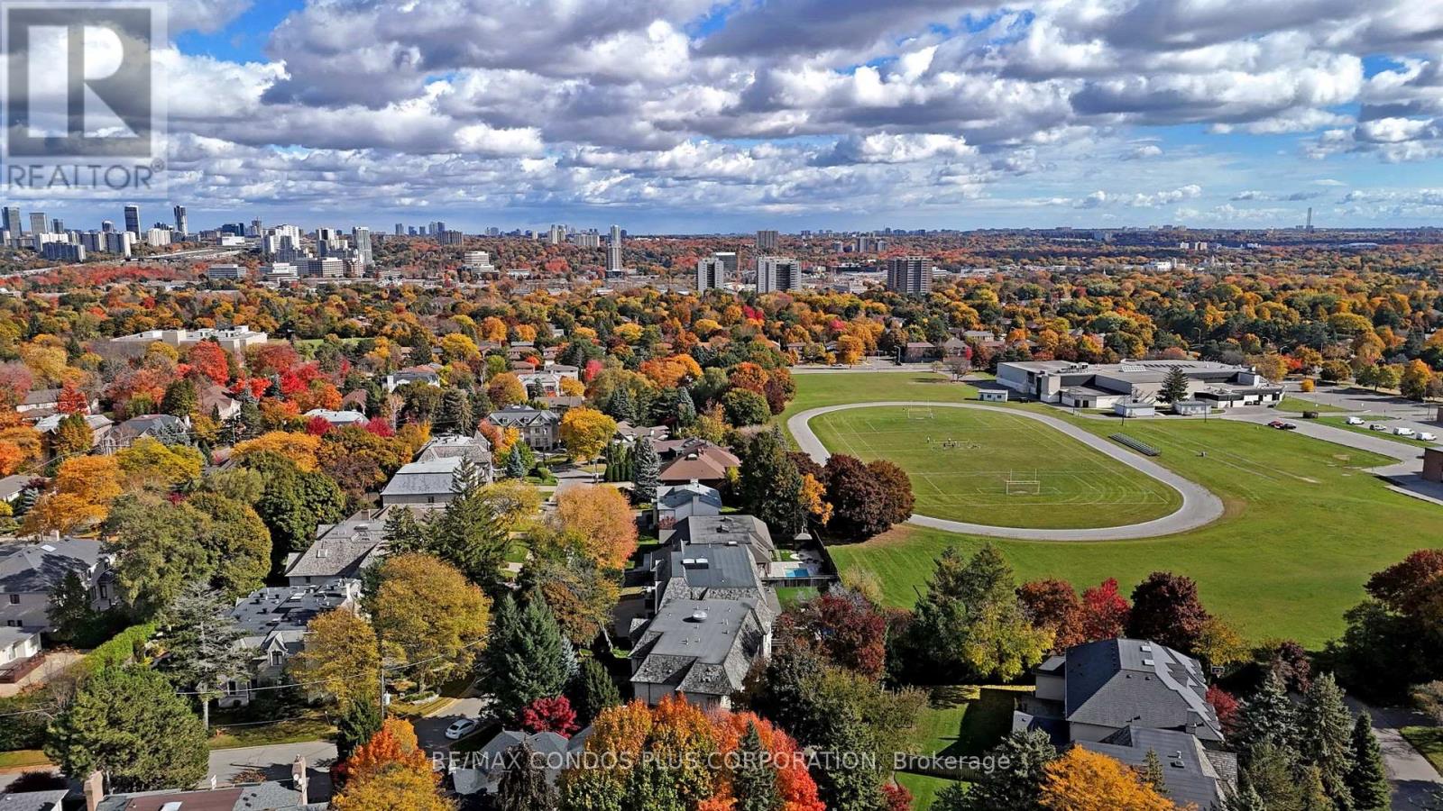 27 Dempsey Crescent, Toronto (St. Andrew-Windfields), Ontario  M2L 1Y4 - Photo 16 - C12404048