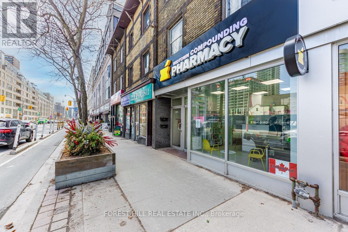 1398 Yonge Street, Toronto (Yonge-St. Clair), Ontario  M4T 1Y5 - Photo 3 - C12404075