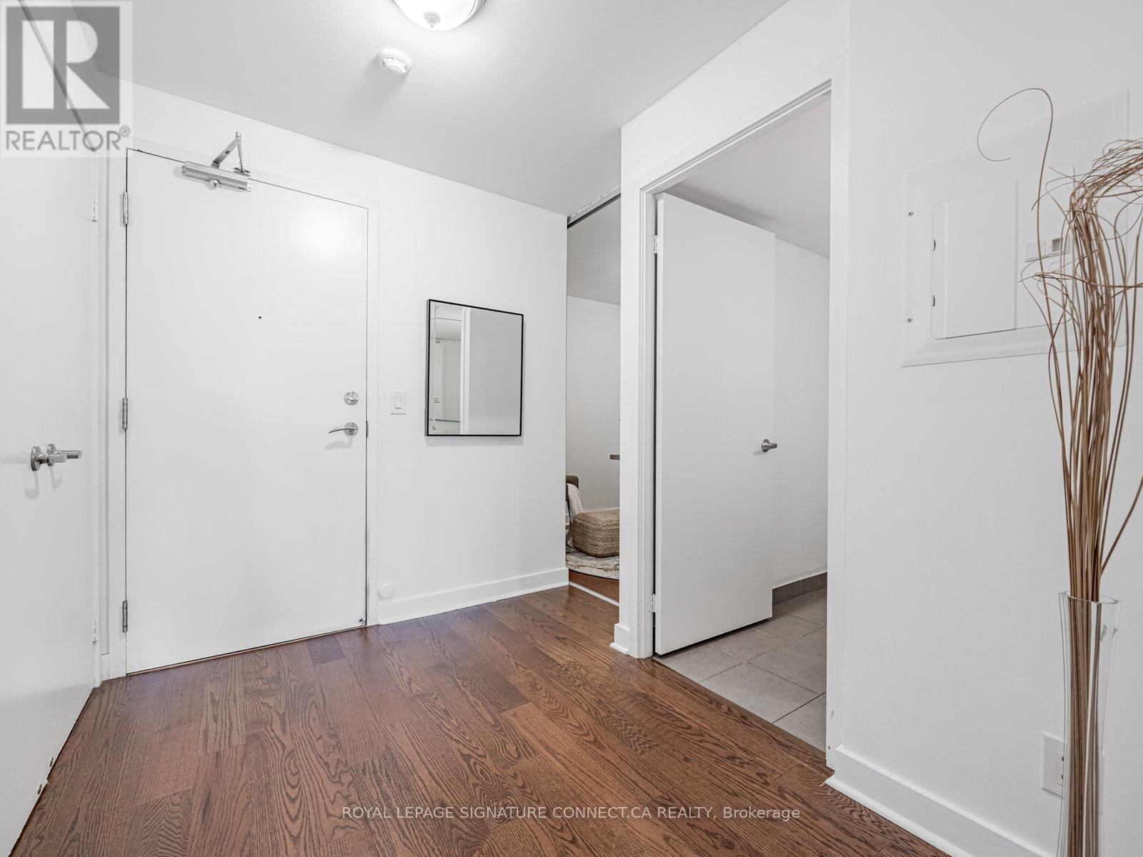 407 - 320 Richmond Street W, Toronto, Ontario  M5A 1P9 - Photo 3 - C12404081