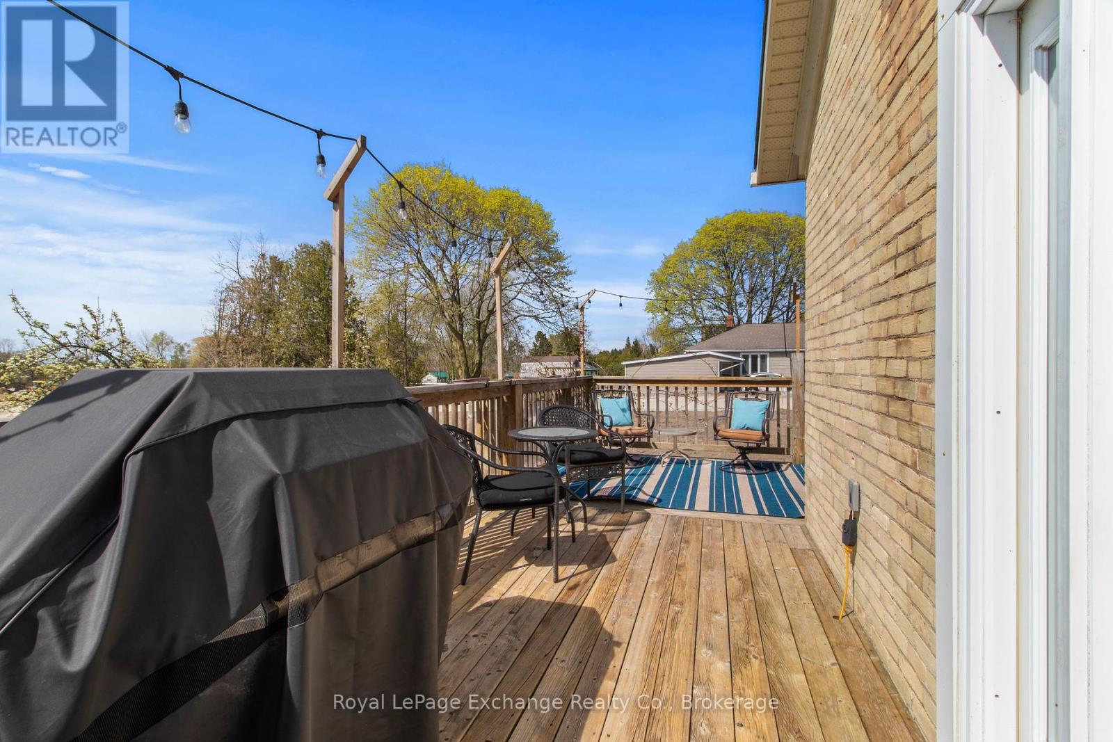 1180 Queen Street, Kincardine, Ontario  N2Z 1G5 - Photo 20 - X12404096