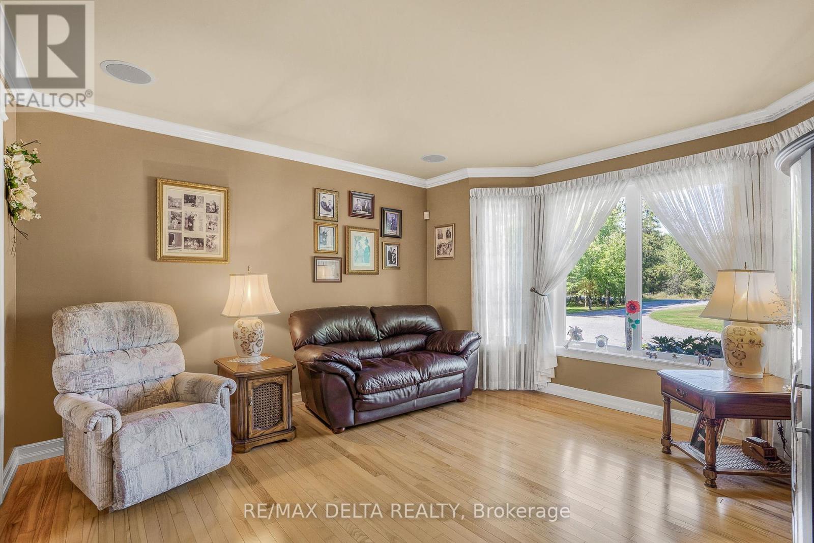 740 Vinette Road, Clarence-Rockland, Ontario  K0A 1N0 - Photo 12 - X12404101
