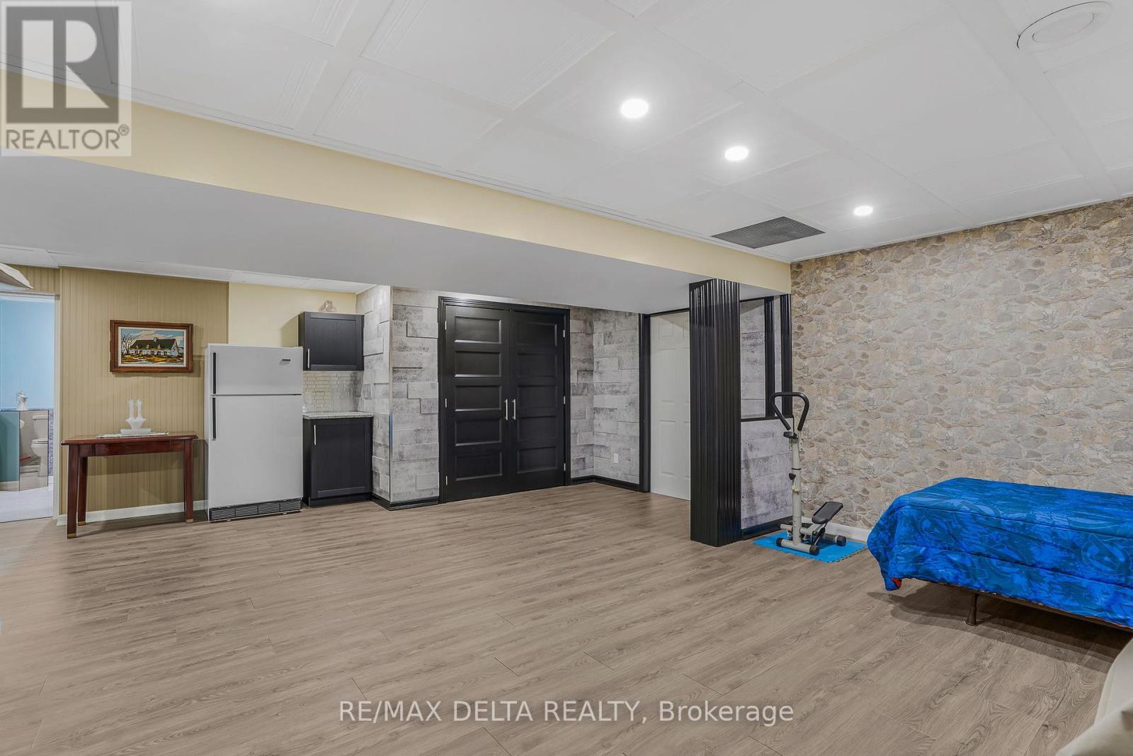 740 Vinette Road, Clarence-Rockland, Ontario  K0A 1N0 - Photo 23 - X12404101