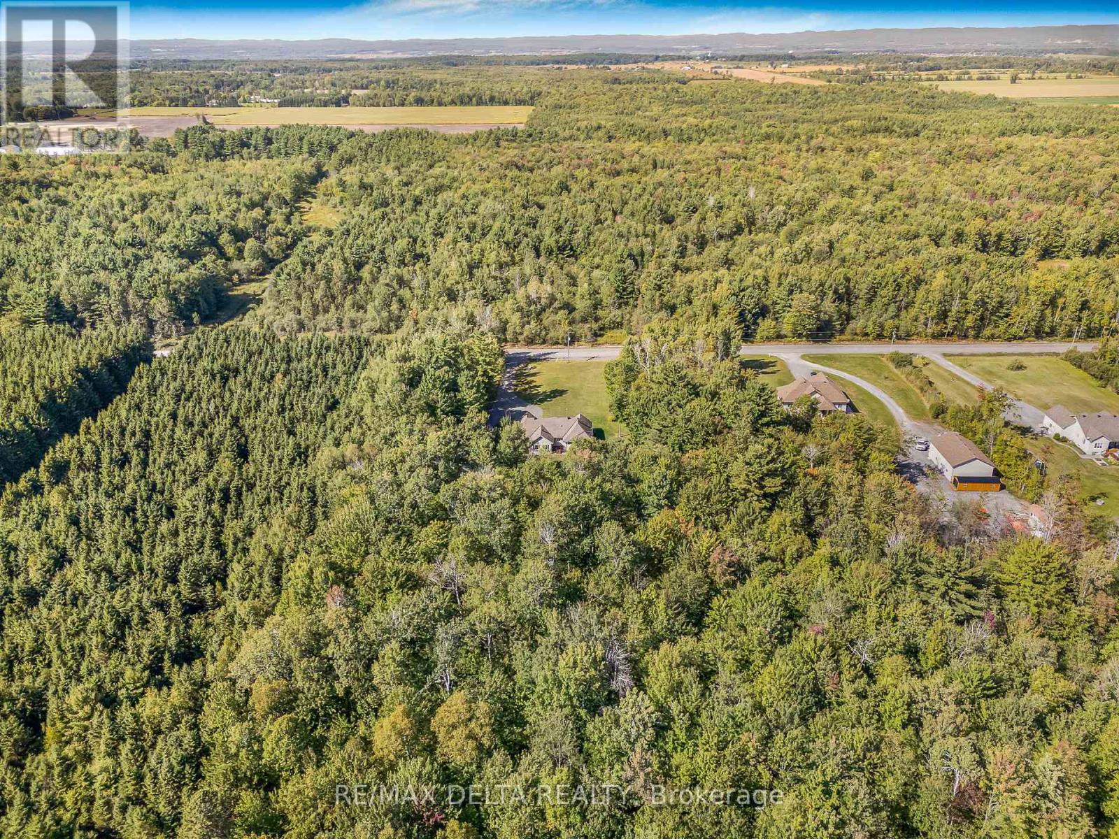 740 Vinette Road, Clarence-Rockland, Ontario  K0A 1N0 - Photo 34 - X12404101