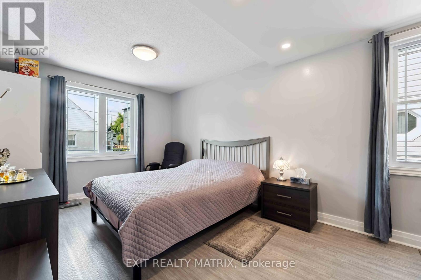 347 Shakespeare Street, Ottawa, Ontario  K1L 5M1 - Photo 25 - X12404144