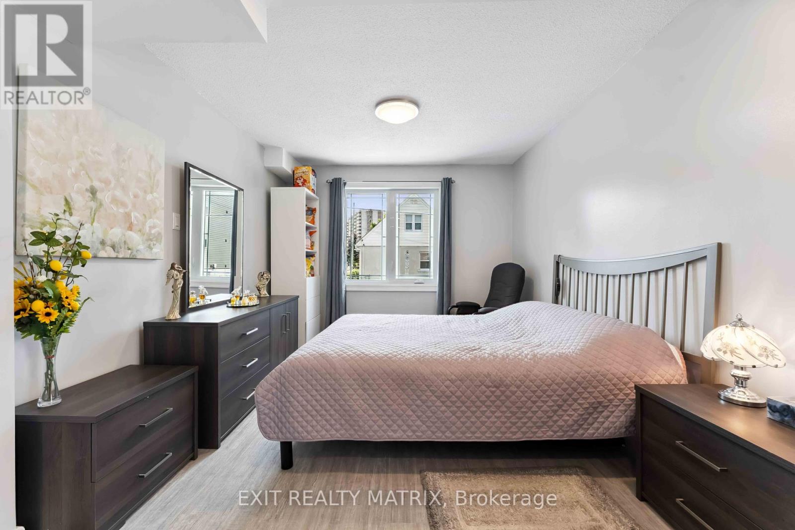 347 Shakespeare Street, Ottawa, Ontario  K1L 5M1 - Photo 26 - X12404144