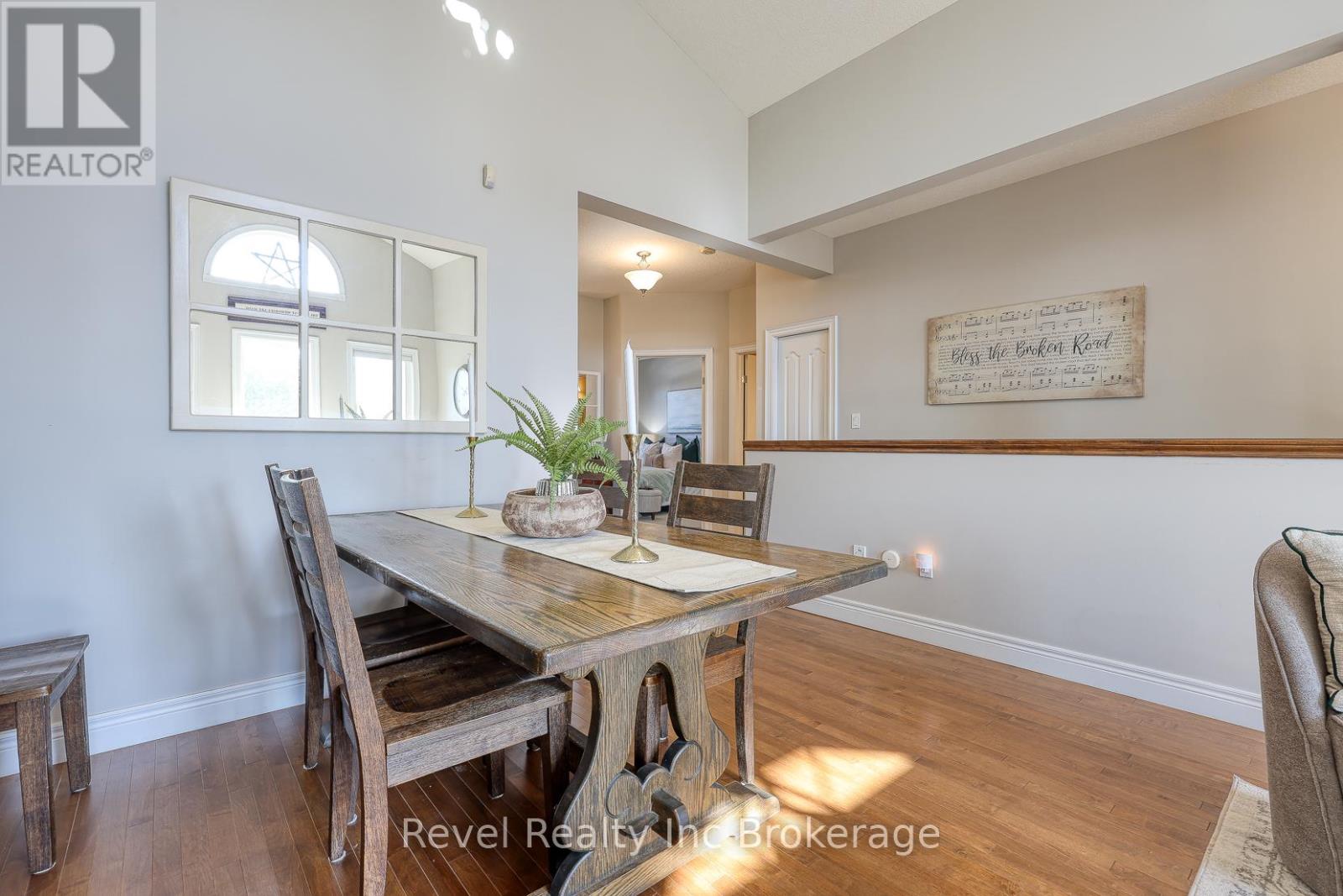 764 Garden Court Crescent, Woodstock, Ontario  N4T 0A3 - Photo 10 - X12404229