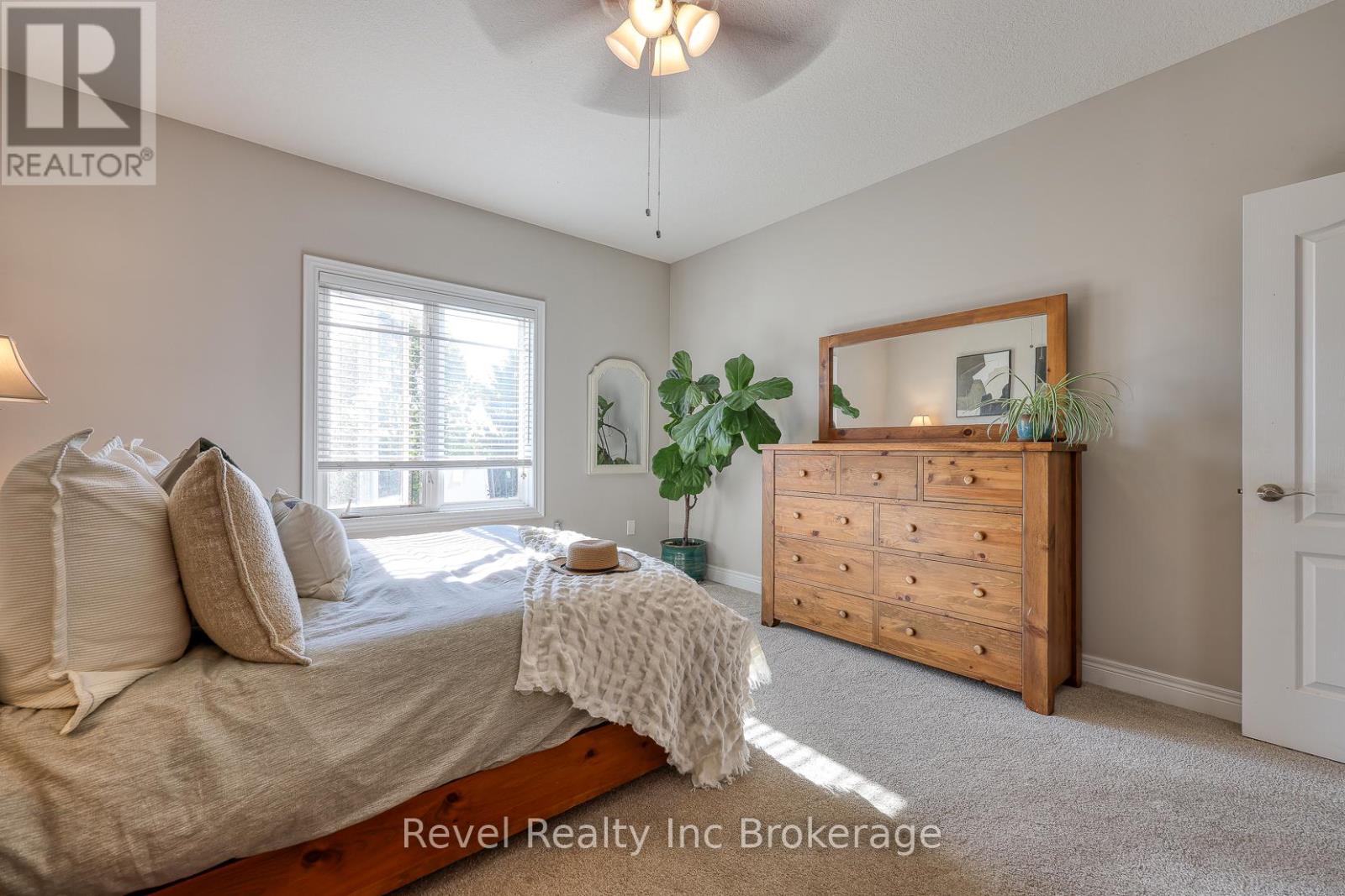 764 Garden Court Crescent, Woodstock, Ontario  N4T 0A3 - Photo 13 - X12404229