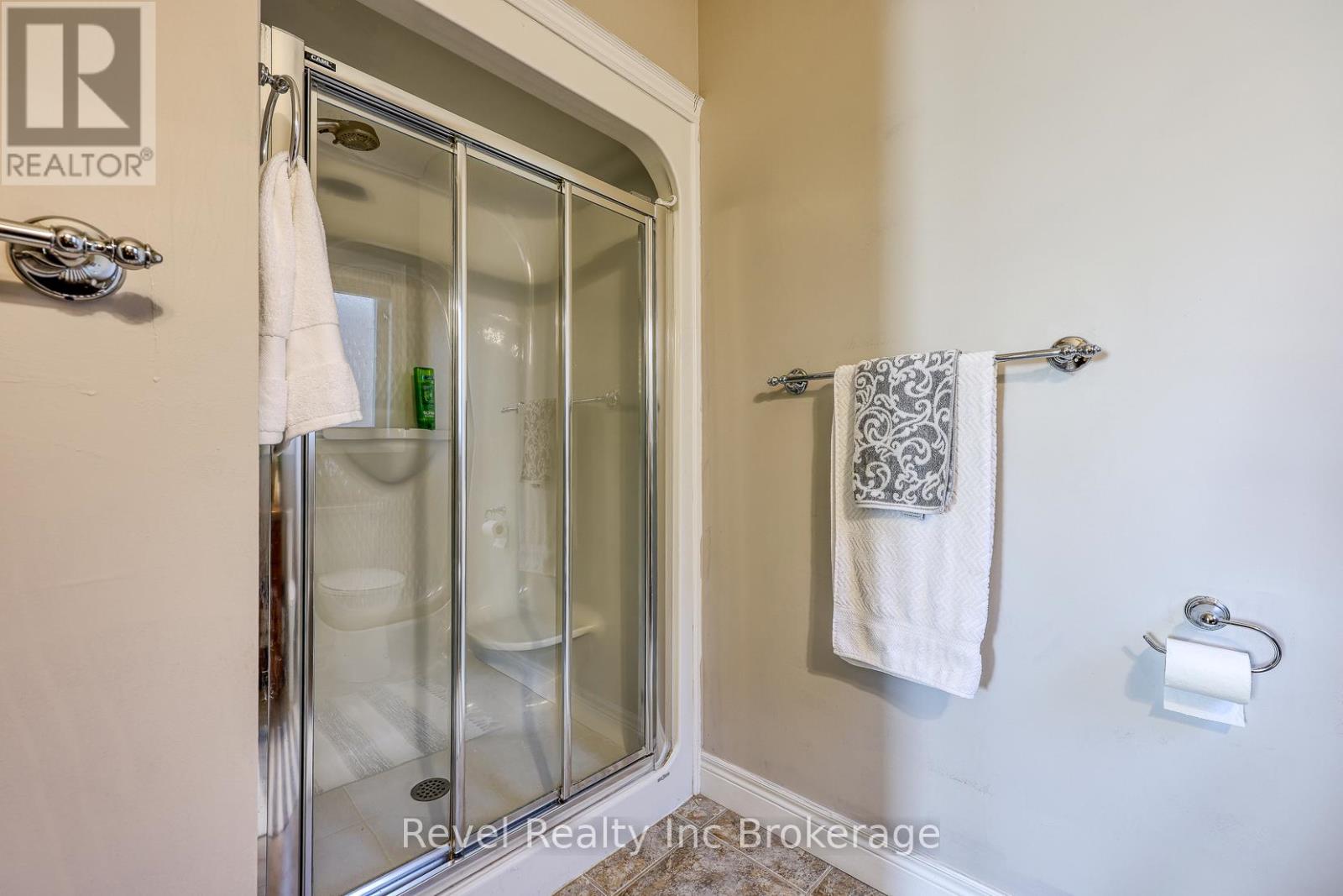 764 Garden Court Crescent, Woodstock, Ontario  N4T 0A3 - Photo 16 - X12404229