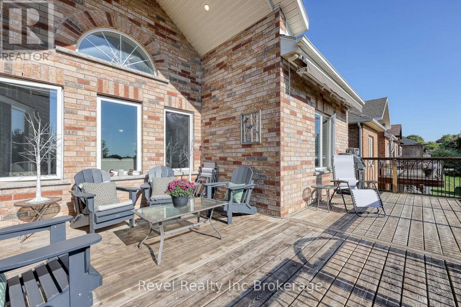764 Garden Court Crescent, Woodstock, Ontario  N4T 0A3 - Photo 24 - X12404229