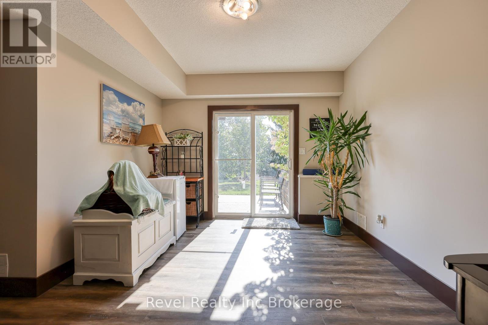 764 Garden Court Crescent, Woodstock, Ontario  N4T 0A3 - Photo 32 - X12404229