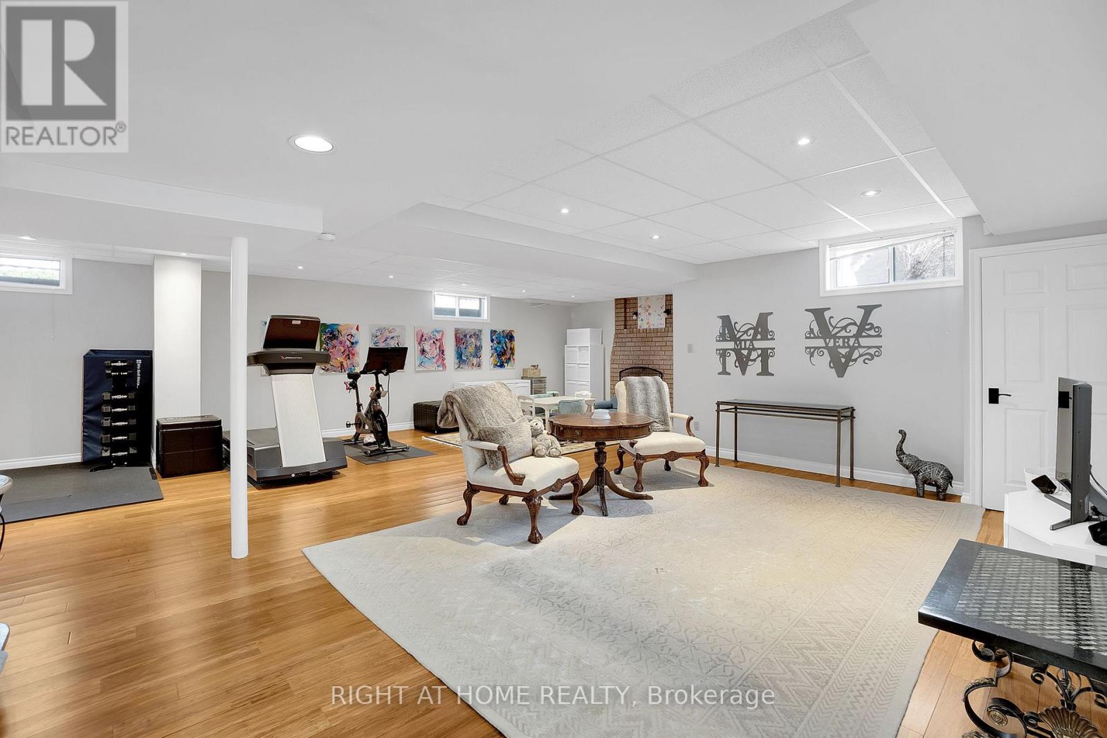 151 Calvin Chambers Road, Vaughan (Crestwood-Springfarm-Yorkhill), Ontario  L4J 1E8 - Photo 34 - N12404013