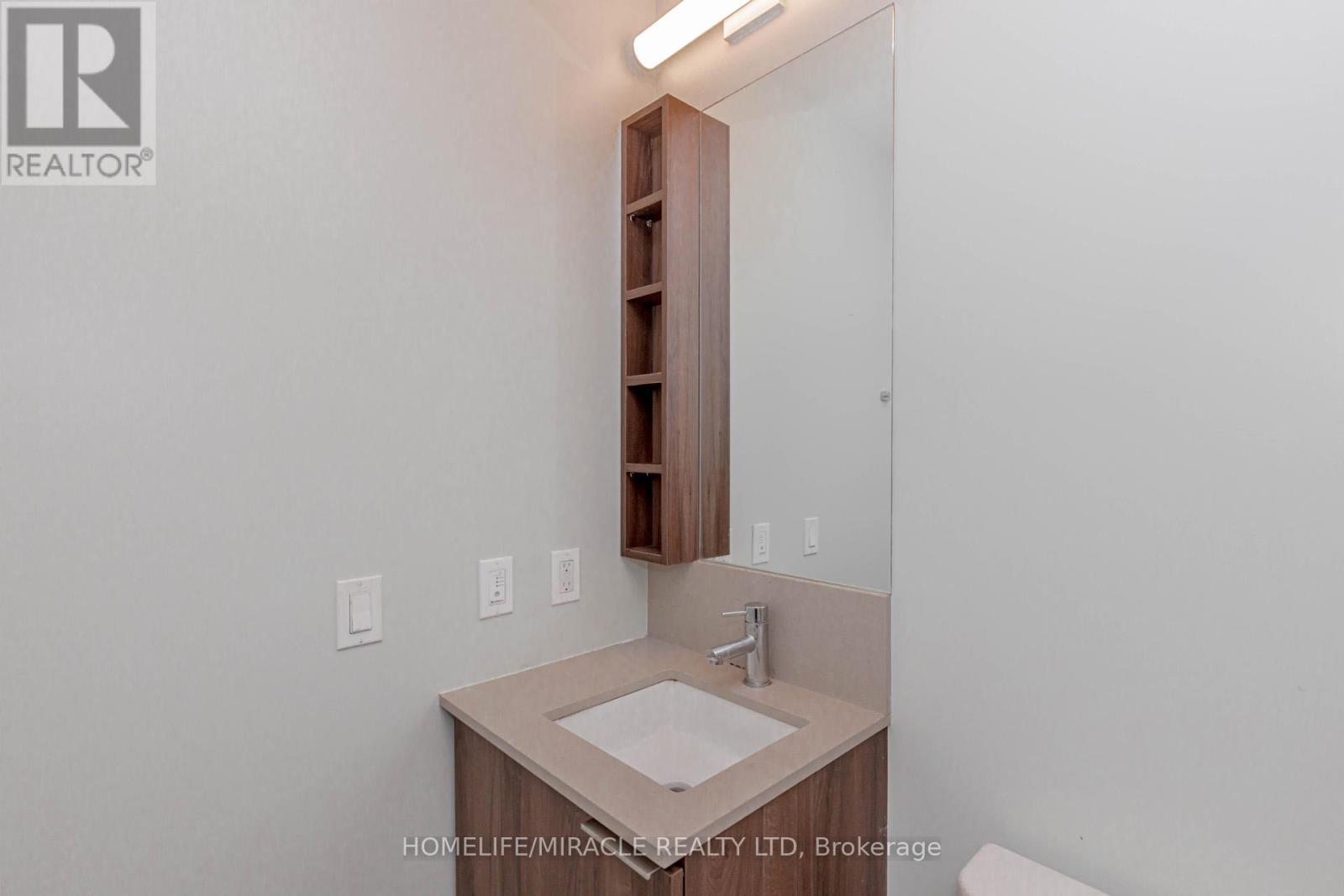 501 - 7890 Jane Street, Vaughan (Vaughan Corporate Centre), Ontario  L4K 0K9 - Photo 25 - N12404079