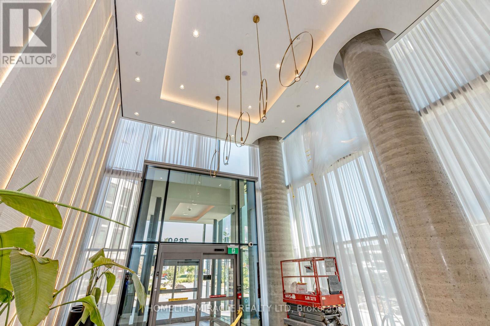 501 - 7890 Jane Street, Vaughan (Vaughan Corporate Centre), Ontario  L4K 0K9 - Photo 6 - N12404079