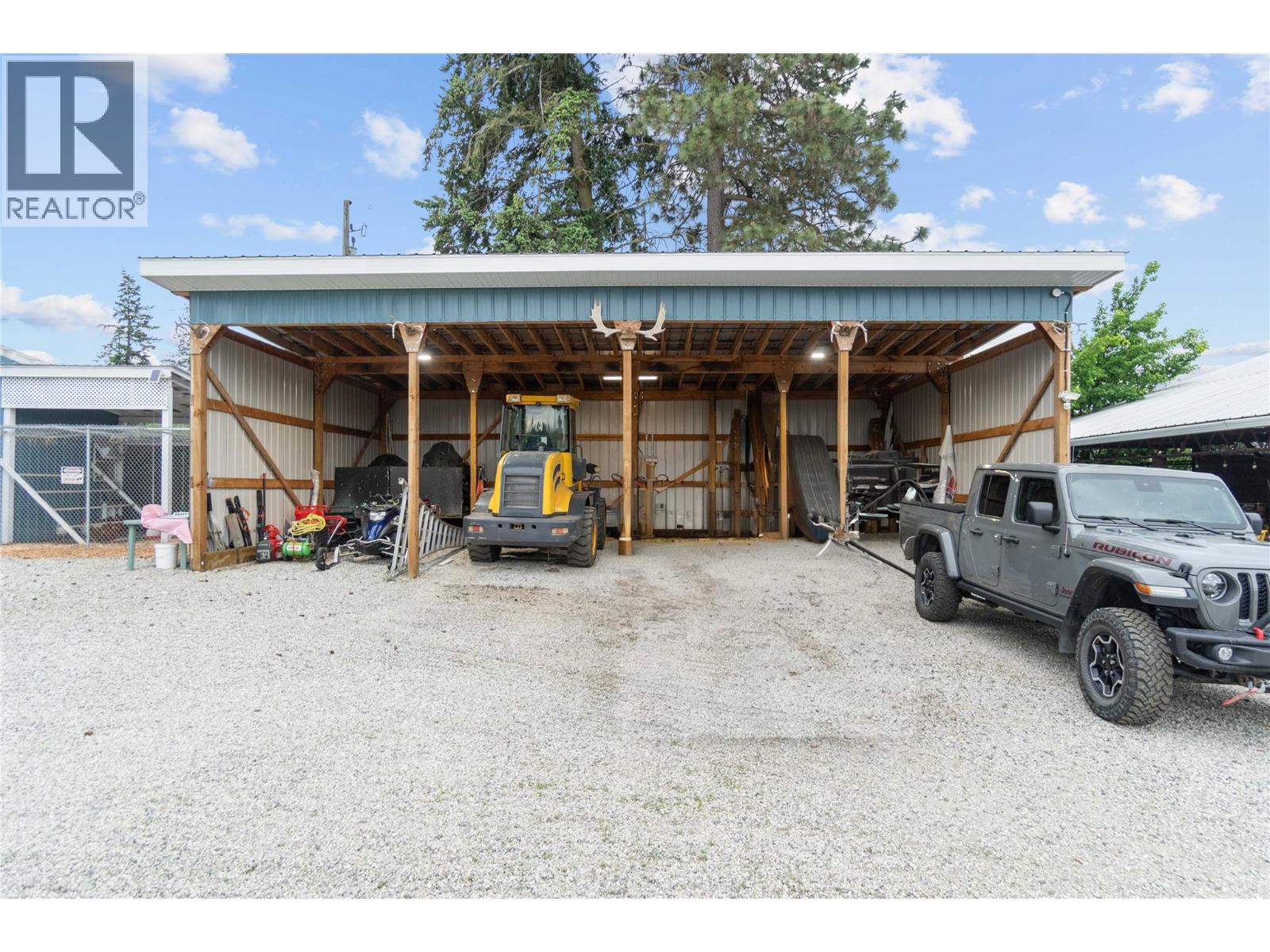 4911 Malpass Road, Armstrong, British Columbia  V4Y 0V5 - Photo 10 - 10362816