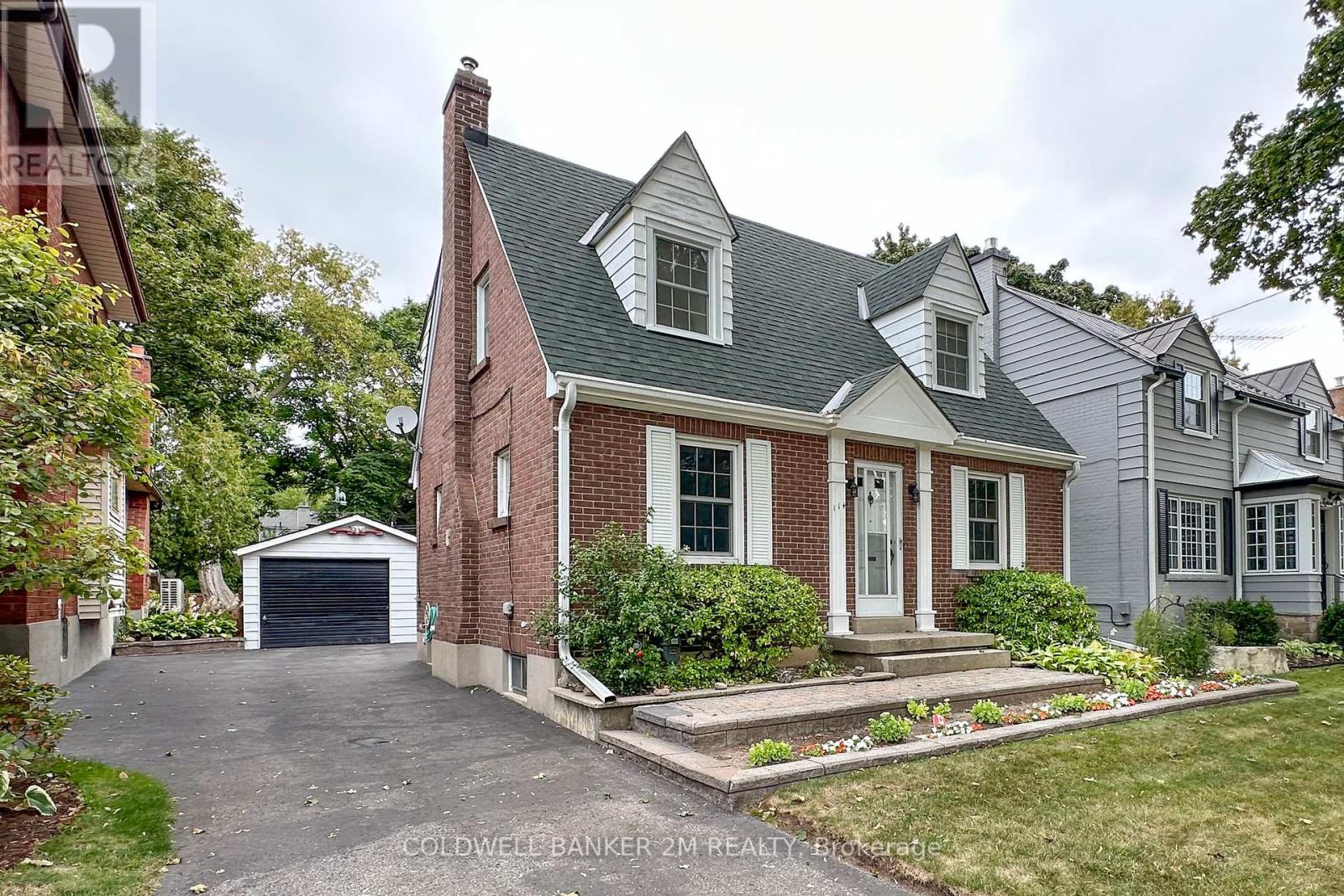 114 Lauder Road, Oshawa, Ontario  L1G 2H6 - Photo 2 - E12404112