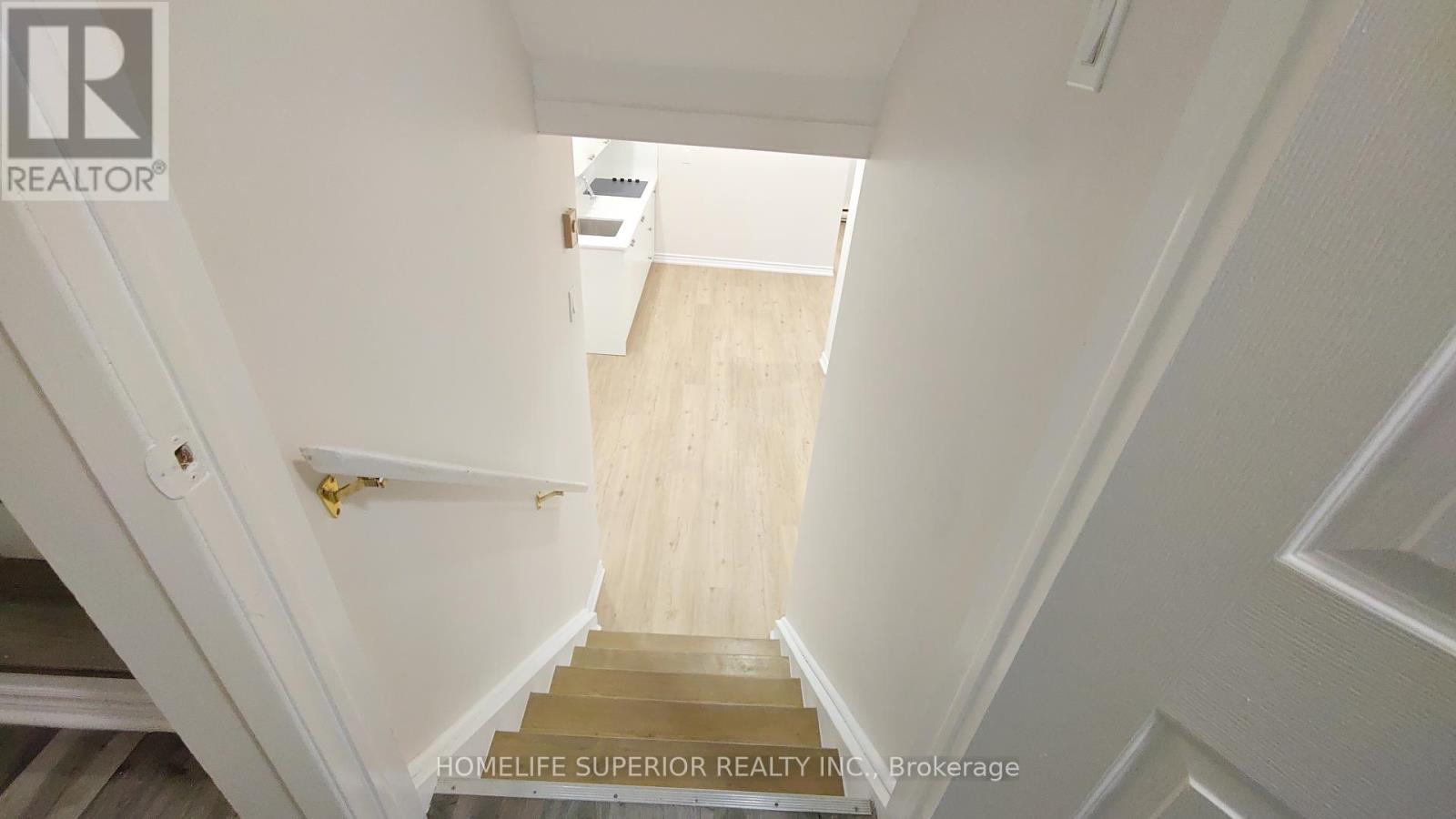 Lower - 292 Brighton Court, Oshawa, Ontario  L1G 6H6 - Photo 4 - E12404248