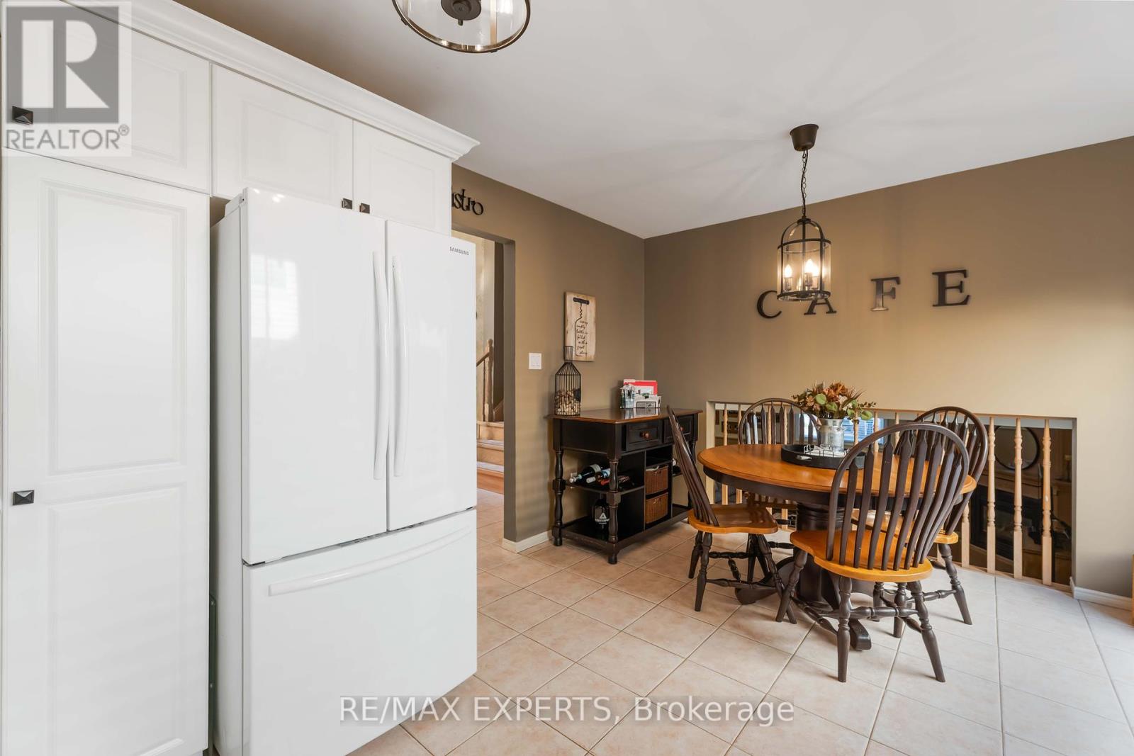 5991 Andrea Drive, Niagara Falls, Ontario  L2H 2Z9 - Photo 18 - X12403291