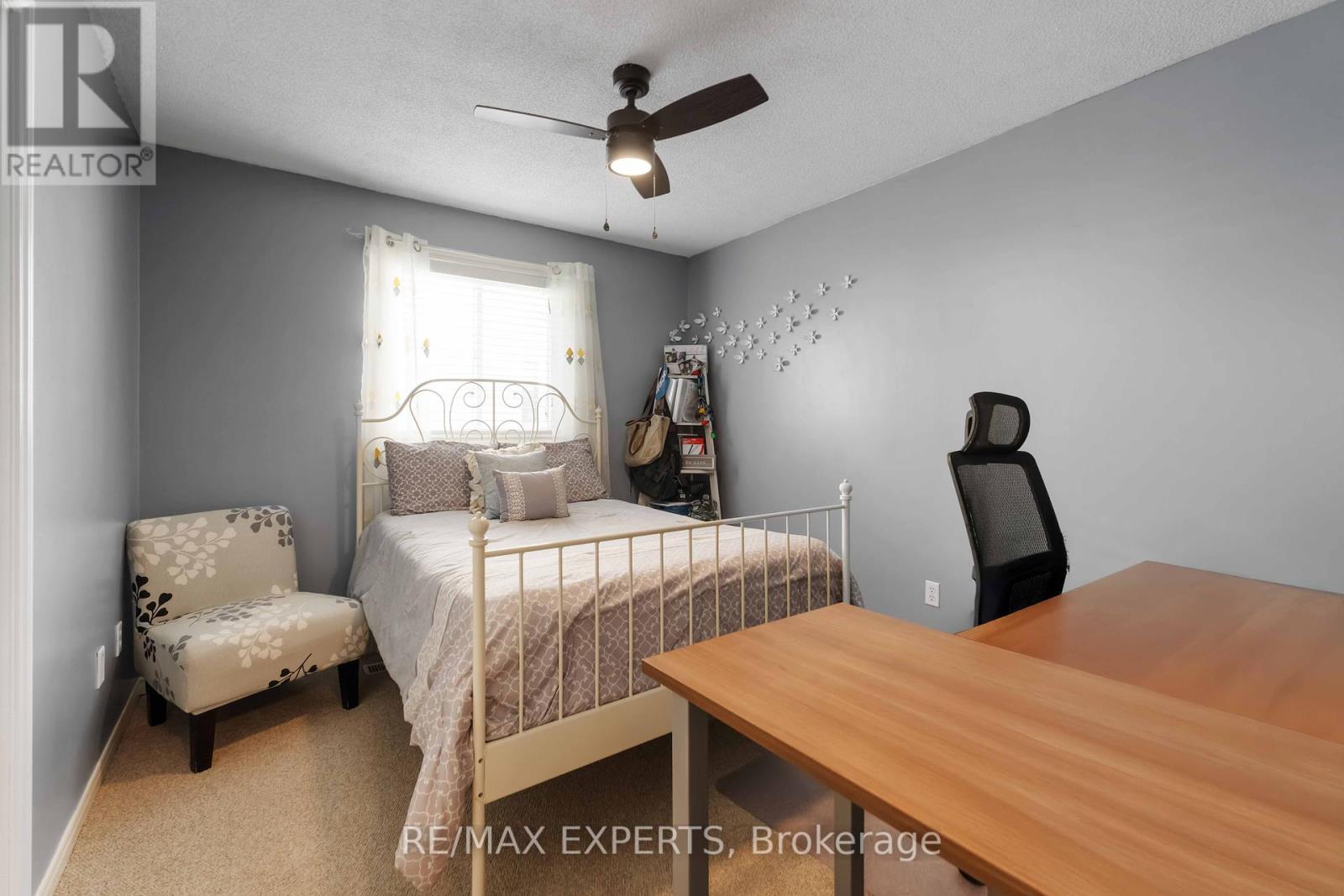 5991 Andrea Drive, Niagara Falls, Ontario  L2H 2Z9 - Photo 24 - X12403291