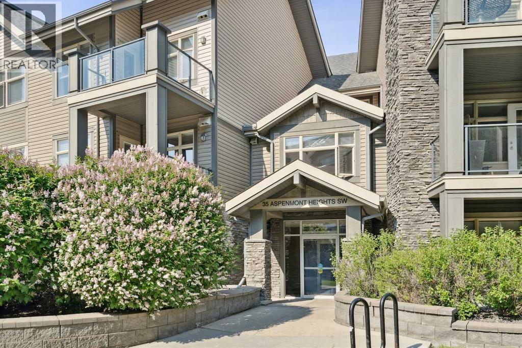 243, 35 Aspenmont Heights Sw, Calgary, Alberta  T3H 0E5 - Photo 2 - A2248029