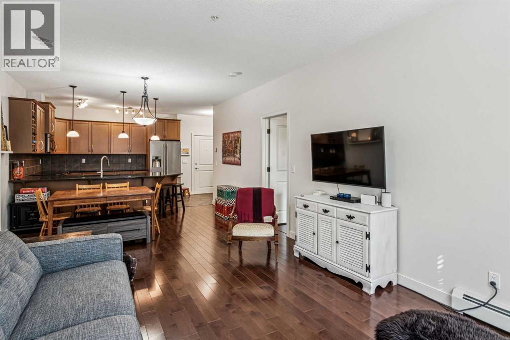 243, 35 Aspenmont Heights Sw, Calgary, Alberta  T3H 0E5 - Photo 8 - A2248029