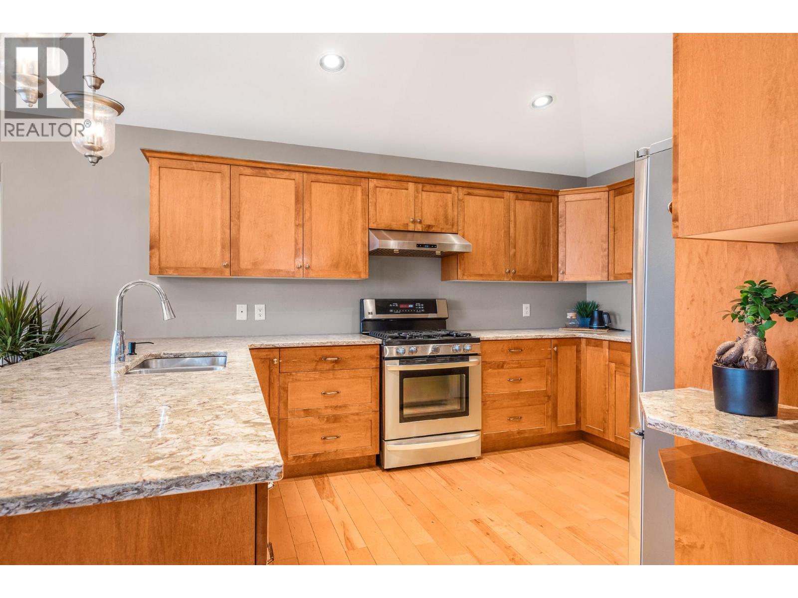4979 Windsong Crescent, Kelowna, British Columbia  V1W 5C4 - Photo 15 - 10362835