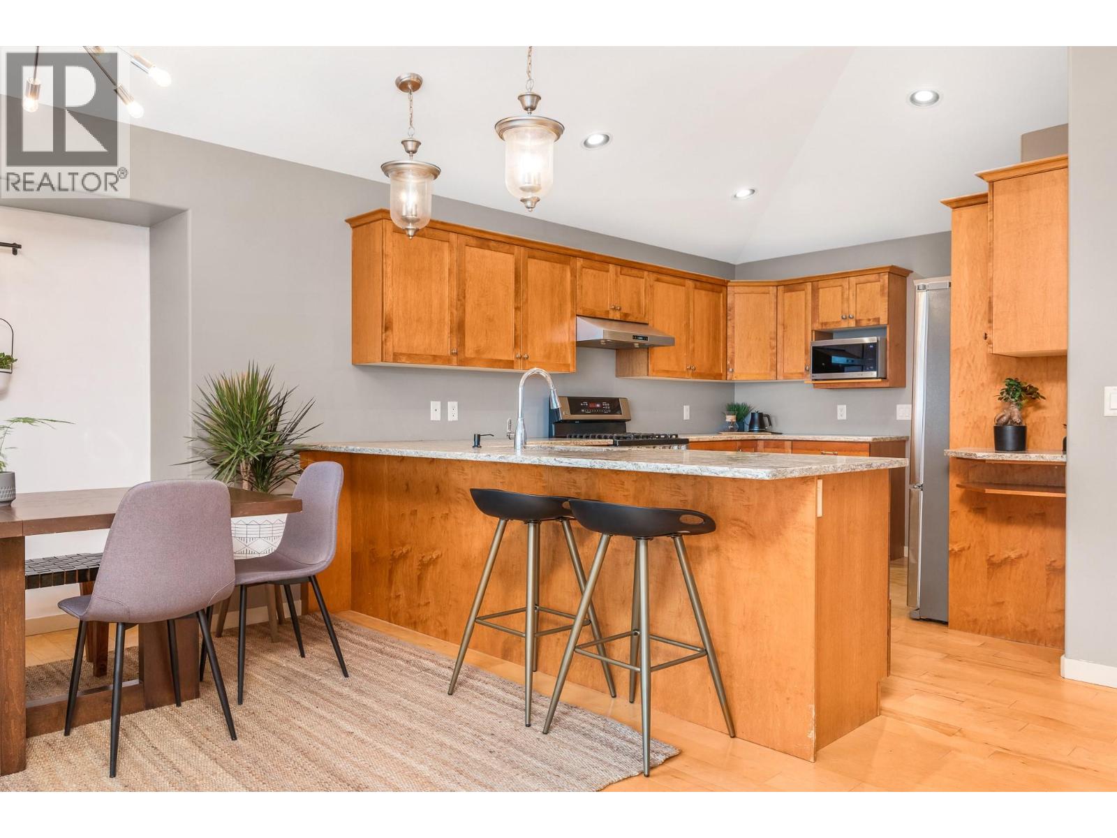 4979 Windsong Crescent, Kelowna, British Columbia  V1W 5C4 - Photo 11 - 10362835