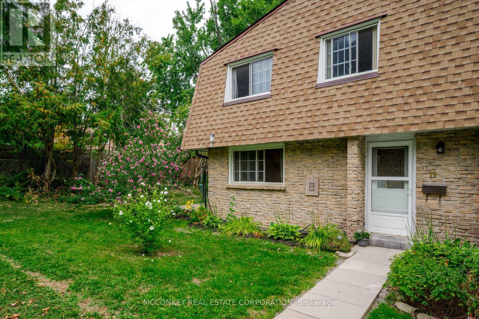 11 - 740 Chamberlain Street W, Peterborough, Ontario  K9J 4M3 - Photo 23 - X12404202