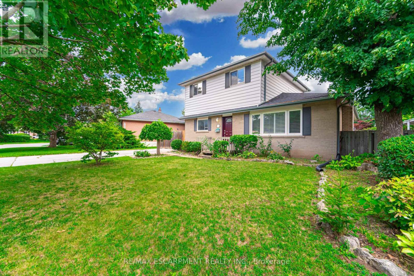Property at 96 ANNE BOULEVARD image 1