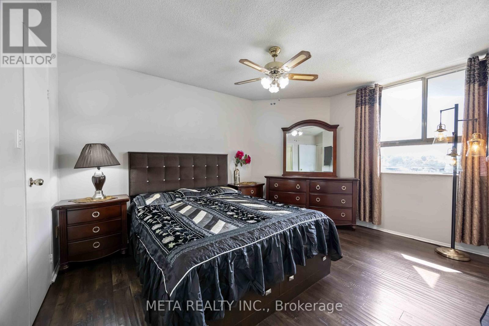604 - 236 Albion Road, Toronto, Ontario  M9W 6A6 - Photo 16 - W12404011