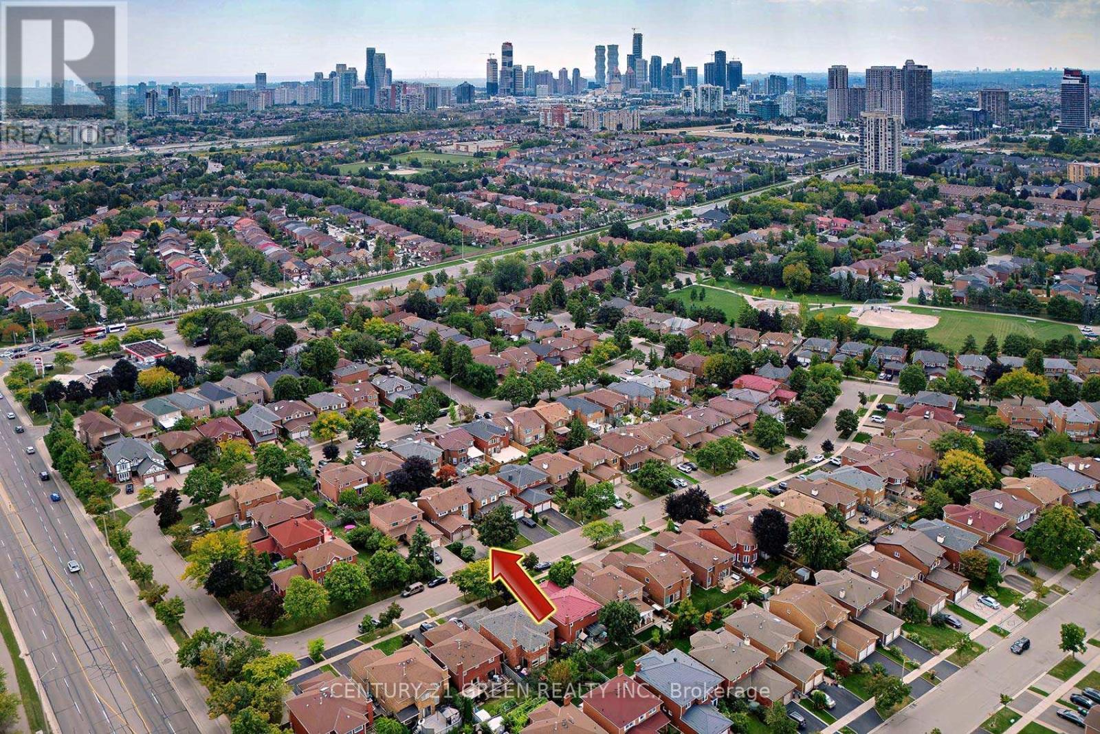 418 Chieftan Circle, Mississauga (Hurontario), Ontario  L4Z 3A7 - Photo 2 - W12404015