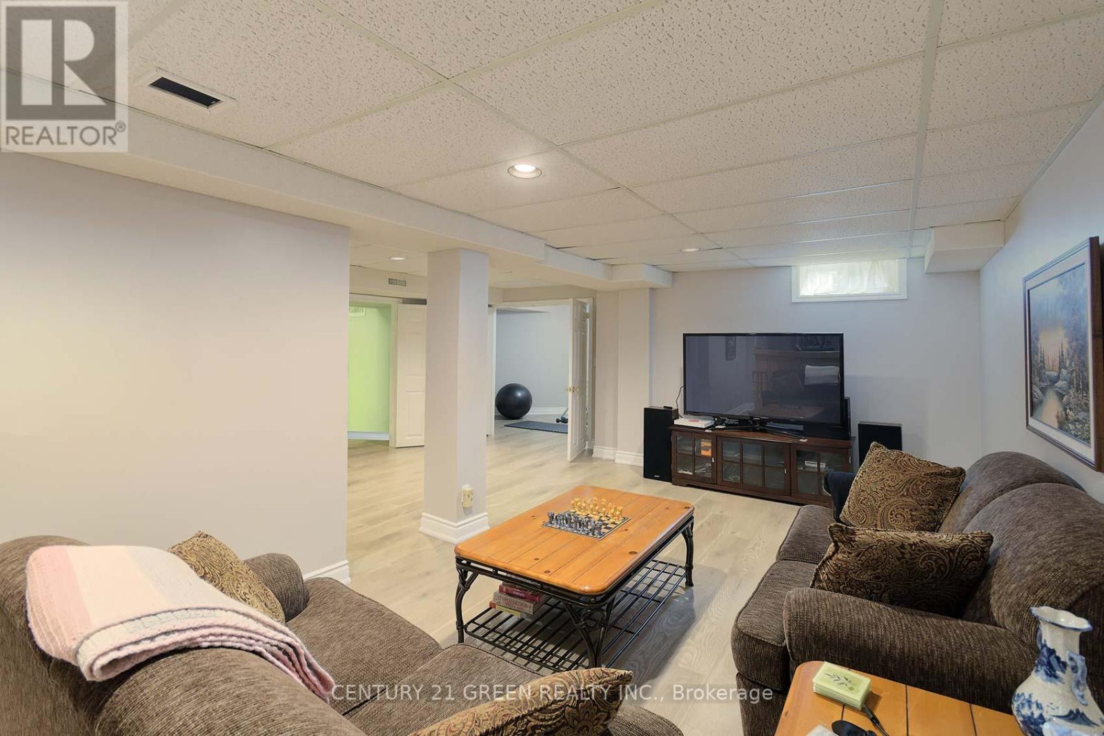 418 Chieftan Circle, Mississauga (Hurontario), Ontario  L4Z 3A7 - Photo 34 - W12404015