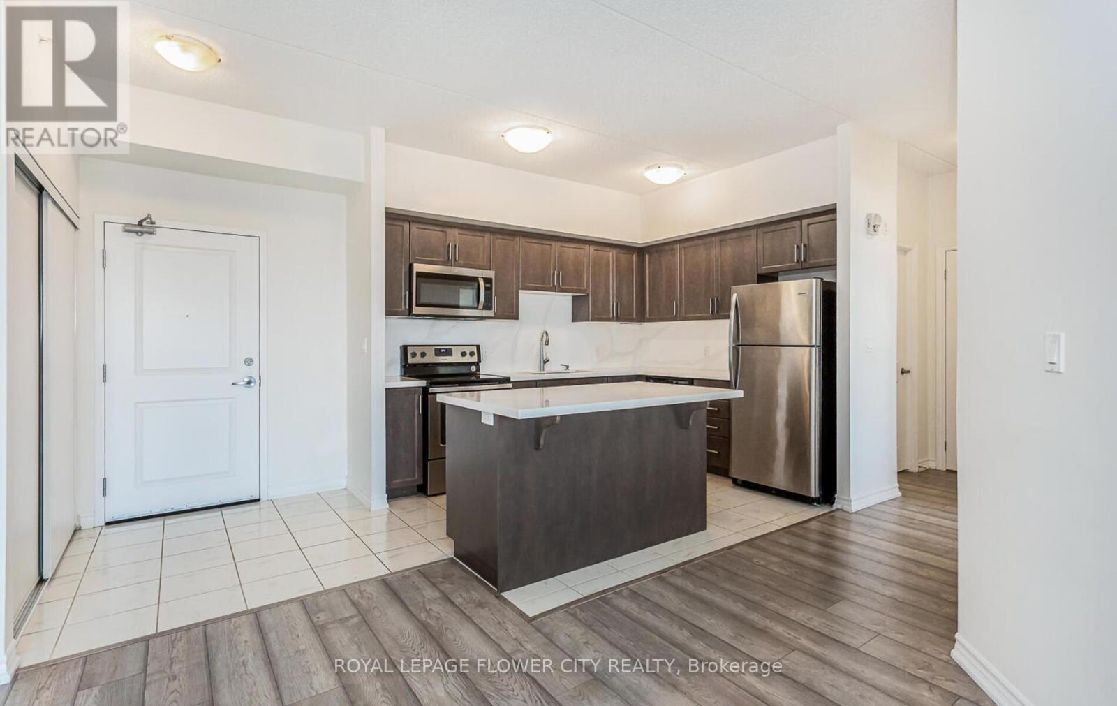 313 - 640 Sauve Street, Milton, Ontario  L9T 8M4 - Photo 14 - W12404052