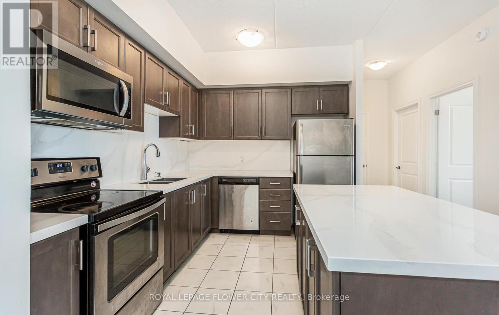 313 - 640 Sauve Street, Milton, Ontario  L9T 8M4 - Photo 20 - W12404052