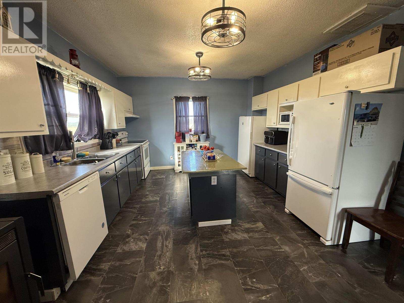 1106 Locke Road, Haliburton, Prince Edward Island  C0B 1V0 - Photo 3 - 202523322