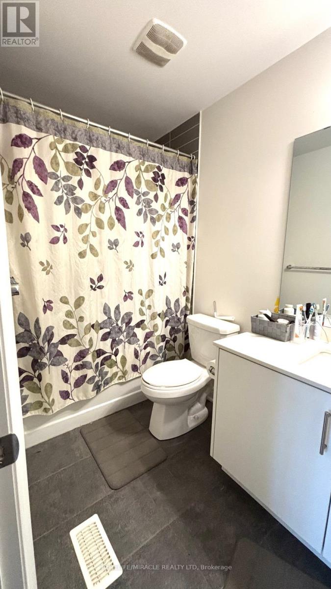 11 Banner Elk Street, Brampton, Ontario  L6Y 6J6 - Photo 12 - W12401973