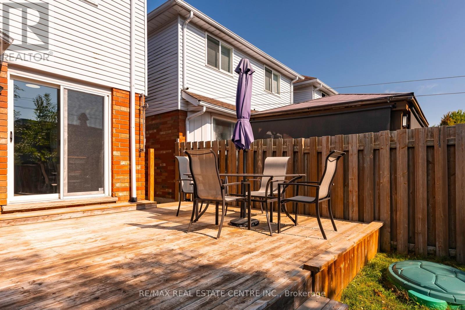 252 Tait Crescent, Centre Wellington, Ontario  N1M 3P6 - Photo 29 - X12404018
