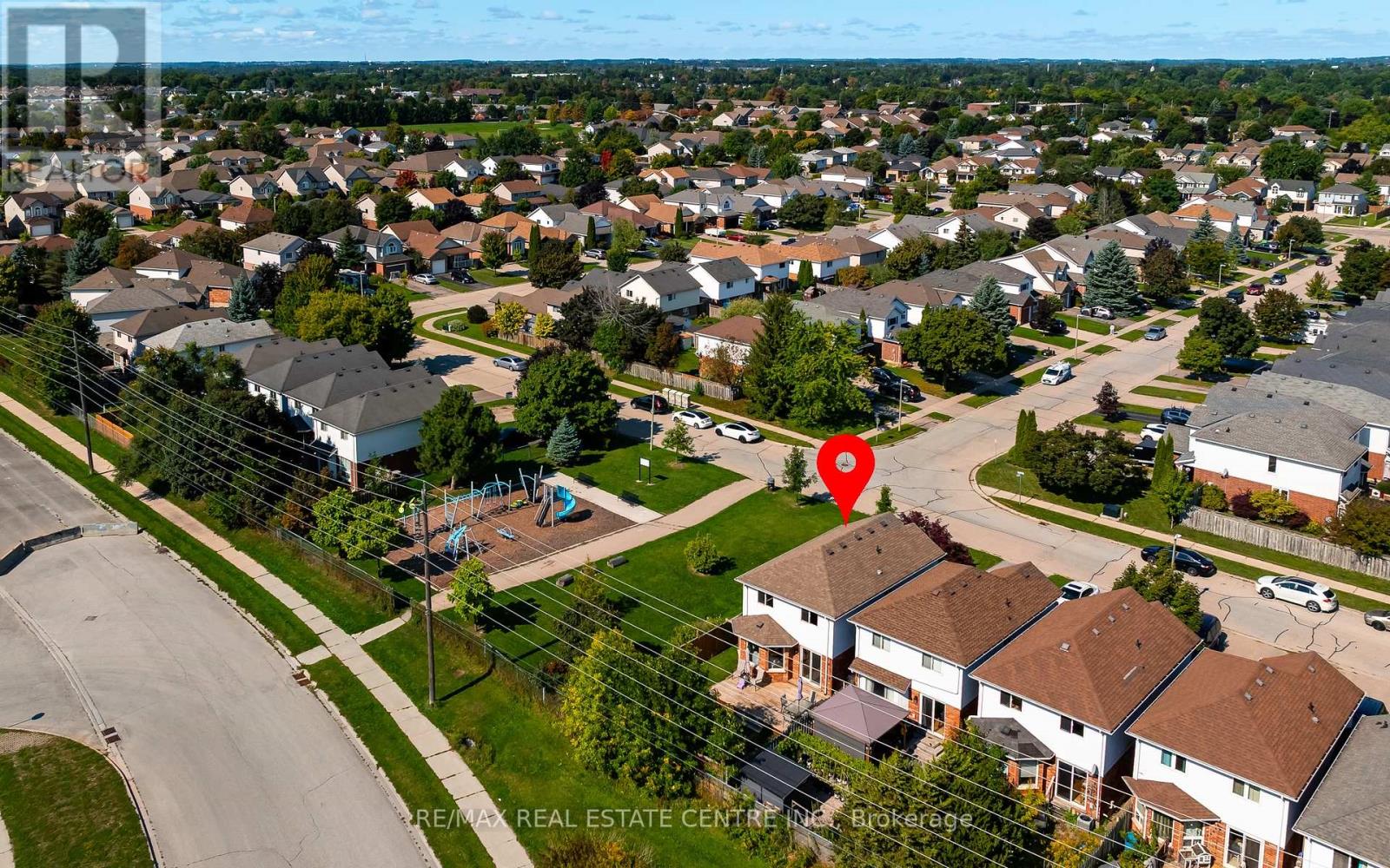 252 Tait Crescent, Centre Wellington, Ontario  N1M 3P6 - Photo 31 - X12404018