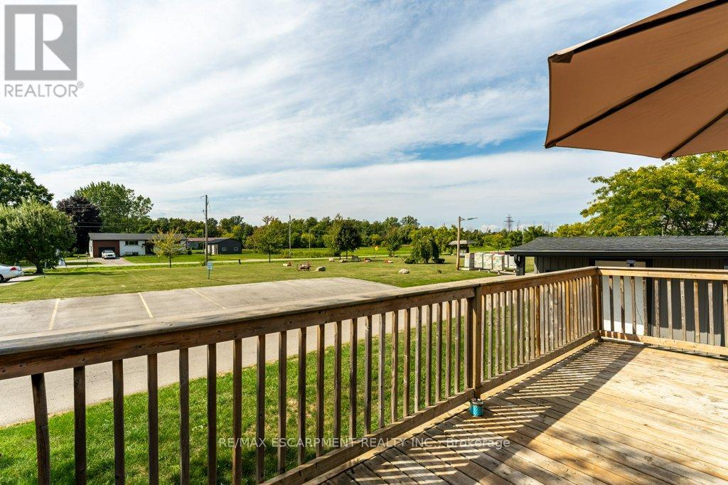 4587 Rebecca Lane, Lincoln, Ontario  L0R 1B1 - Photo 10 - X12404032
