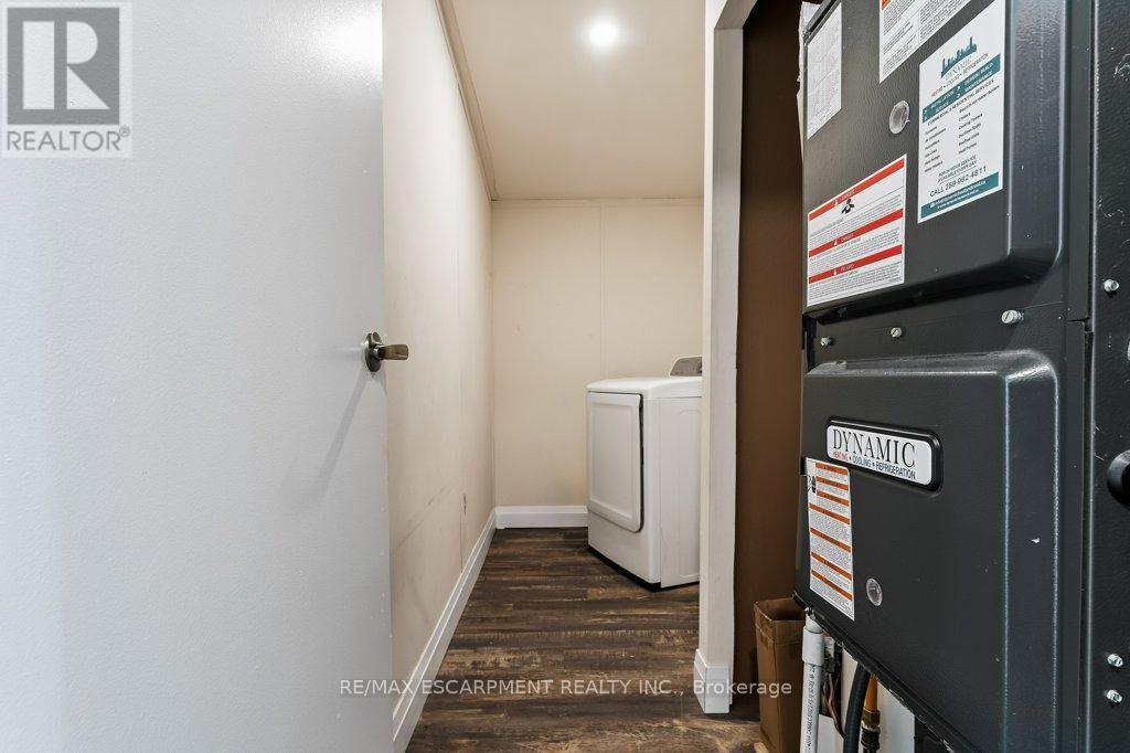 4587 Rebecca Lane, Lincoln, Ontario  L0R 1B1 - Photo 21 - X12404032