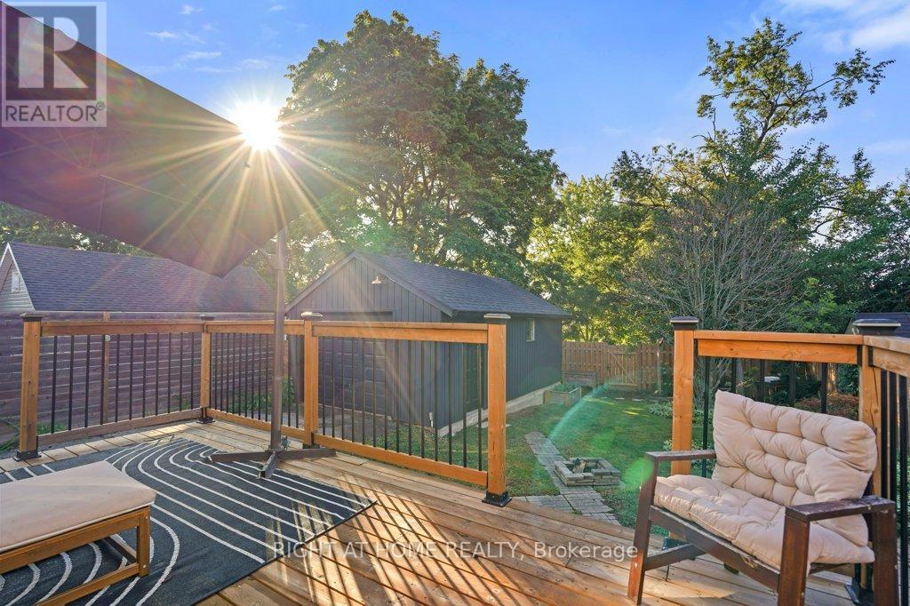 473 Victoria Avenue S, Kitchener, Ontario  N2M 3A6 - Photo 5 - X12404049