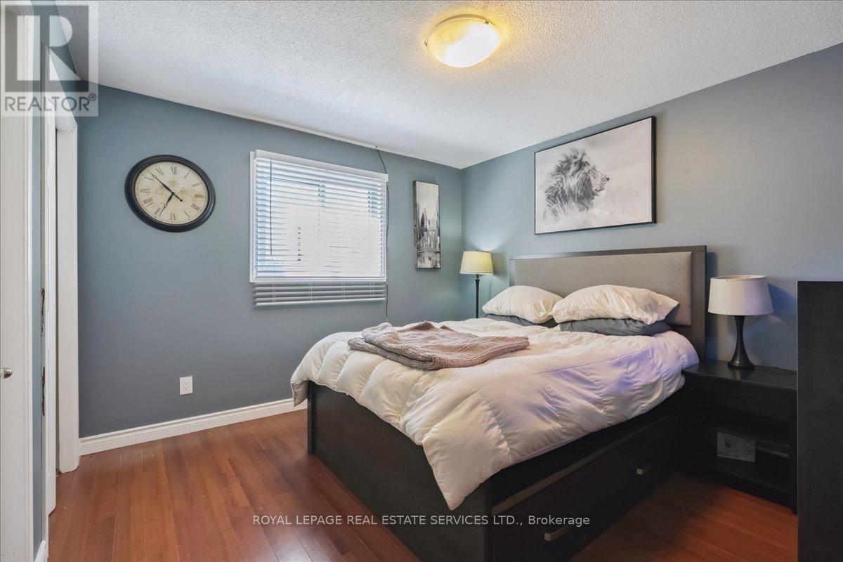 6 Grandview Avenue, Hamilton, Ontario  L8E 5A5 - Photo 14 - X12404084