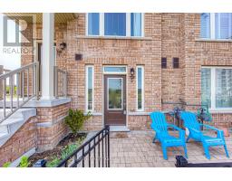 2 - 120 WATSON PARKWAY