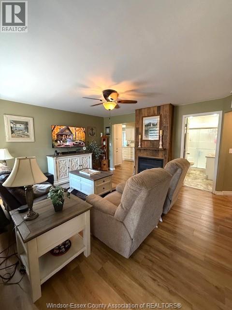641 Point Pelee Drive, Leamington, Ontario  N8H 3V4 - Photo 4 - 25022078