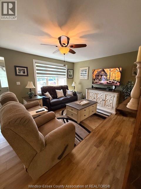 641 Point Pelee Drive, Leamington, Ontario  N8H 3V4 - Photo 5 - 25022078