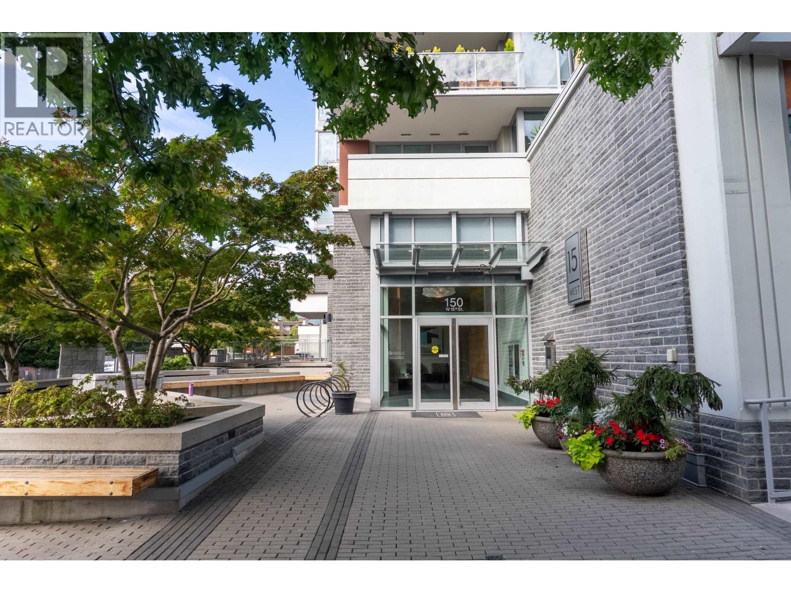 1401 150 W 15th Street, North Vancouver, British Columbia  V7M 0C4 - Photo 3 - R3047590