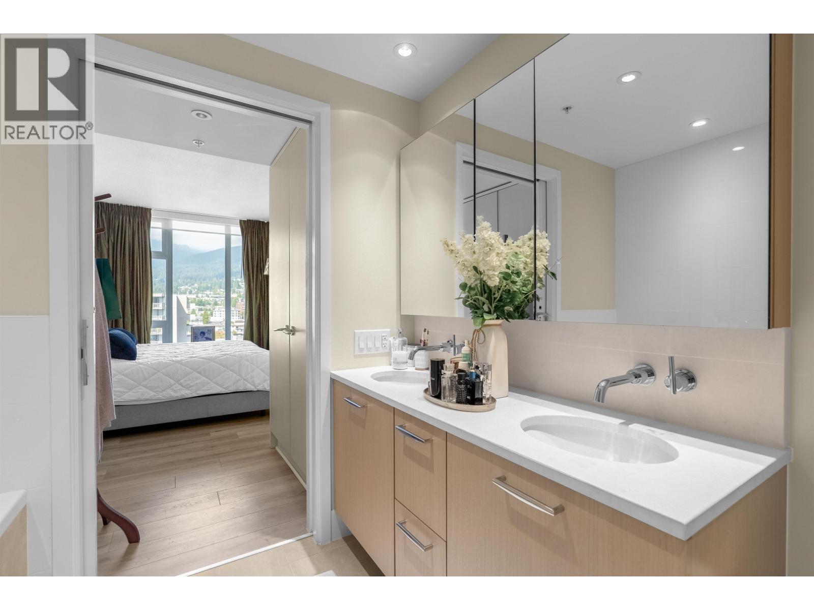 1401 150 W 15th Street, North Vancouver, British Columbia  V7M 0C4 - Photo 17 - R3047590