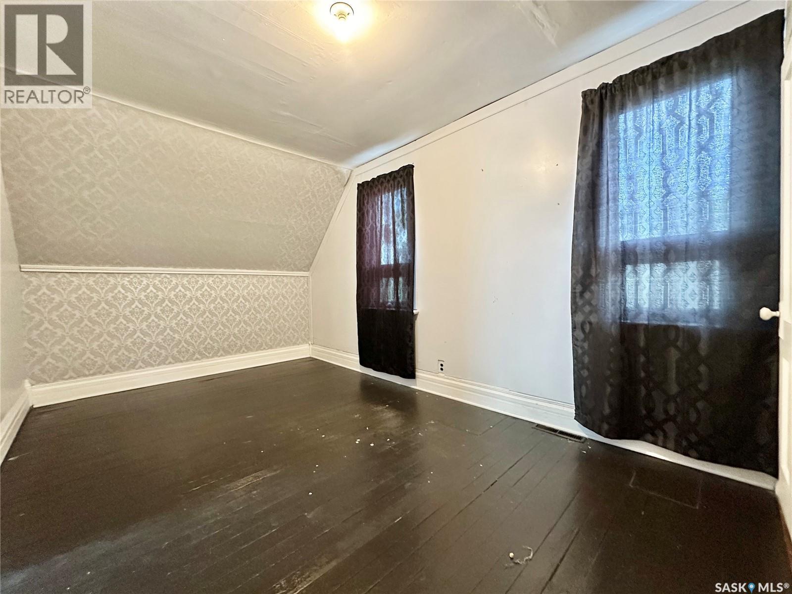 220 Souris Street, Milestone, Saskatchewan  S0G 3L0 - Photo 38 - SK018411