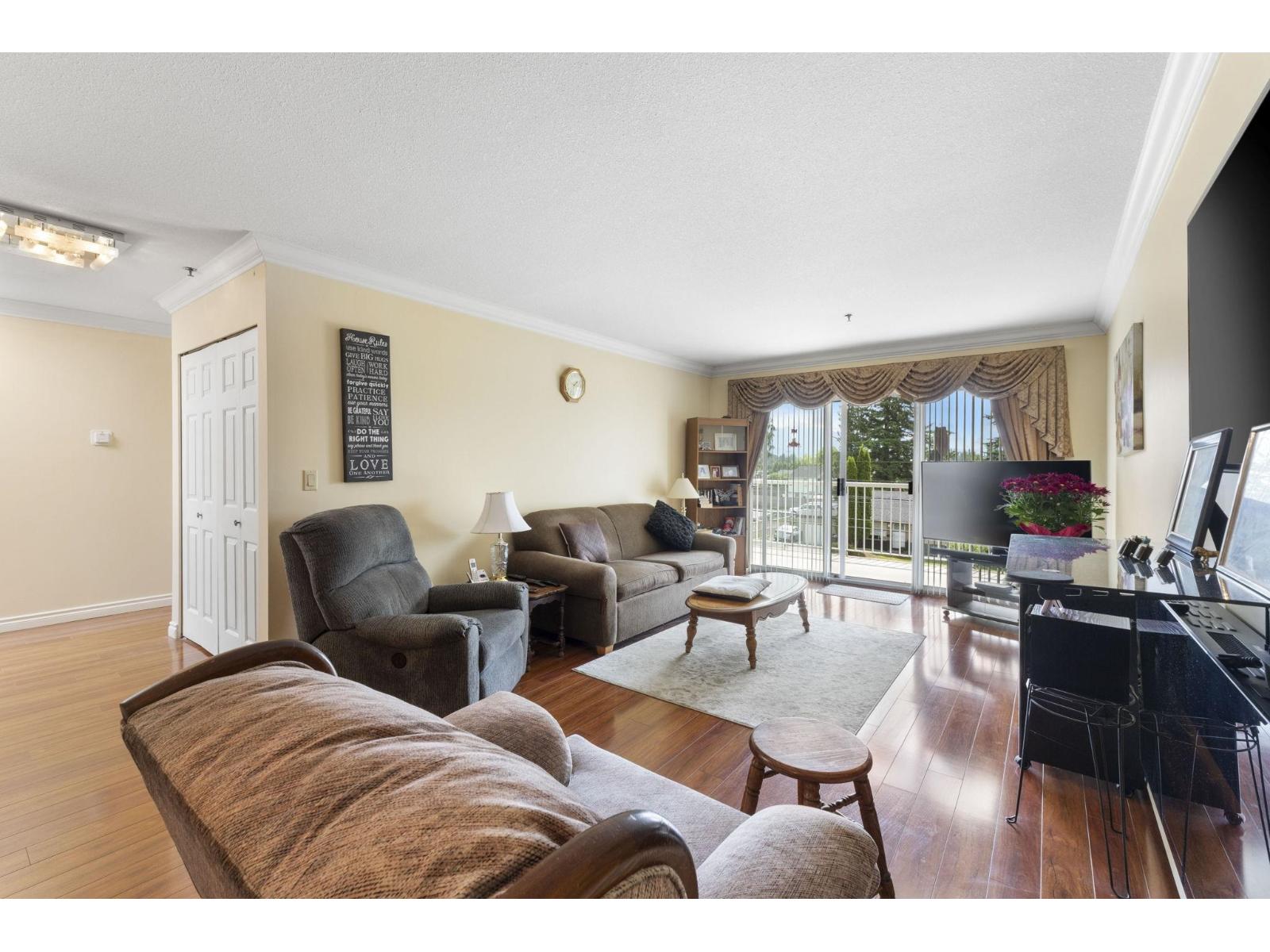315 33535 King Road, Abbotsford, British Columbia  V2S 6Z5 - Photo 2 - R3046810
