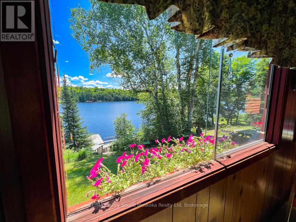 20 Golden Horseshoe Lane, Whitestone, Ontario  P0A 1G0 - Photo 37 - X12053152